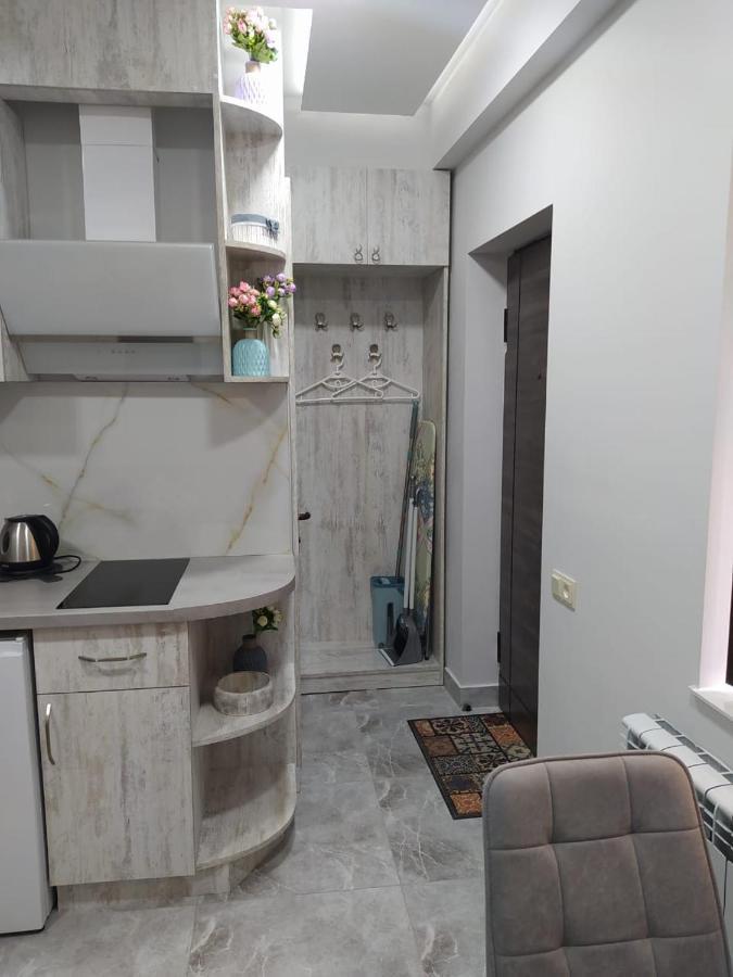 Apart Hotel Alex Yerevan Exterior foto